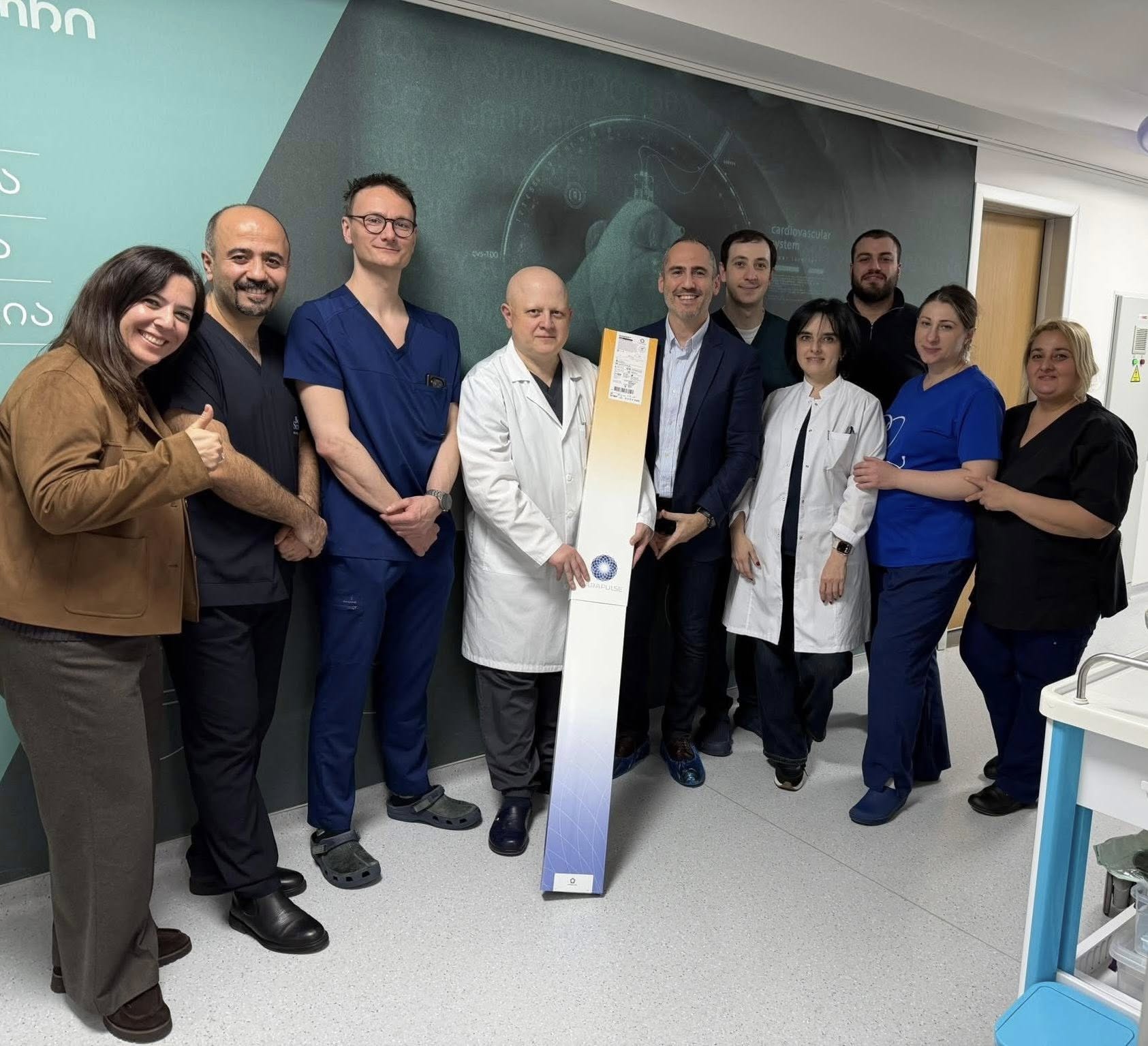 პირველად საქართველოში პულსური ველით აბლაცია (PFA-Pulsed Field Ablation) კლინიკა ჰელსიკორში!